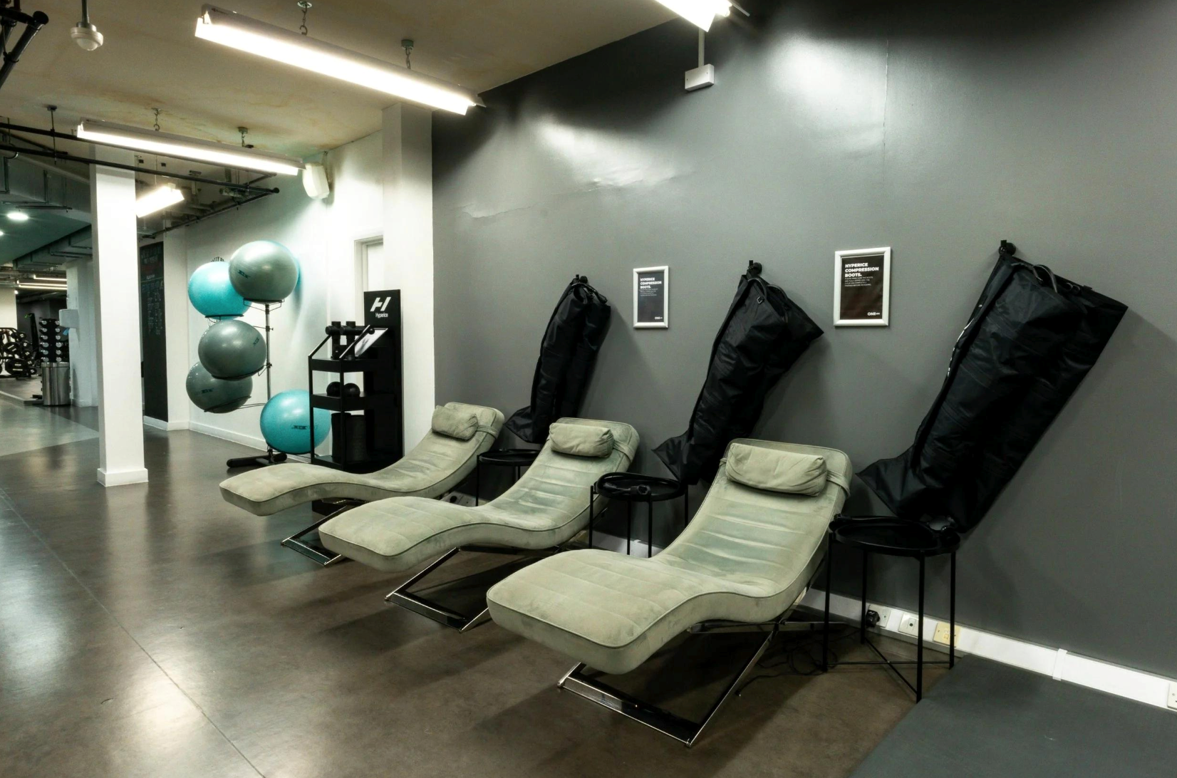 Professional muscle recovery systems including massage chairs, therapy tables, and wellness recovery equipment.